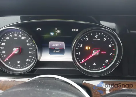 2017 Mercedes-Benz E 300 z USA, uszkodzony, nr VIN WDDZF4JB1HA255118